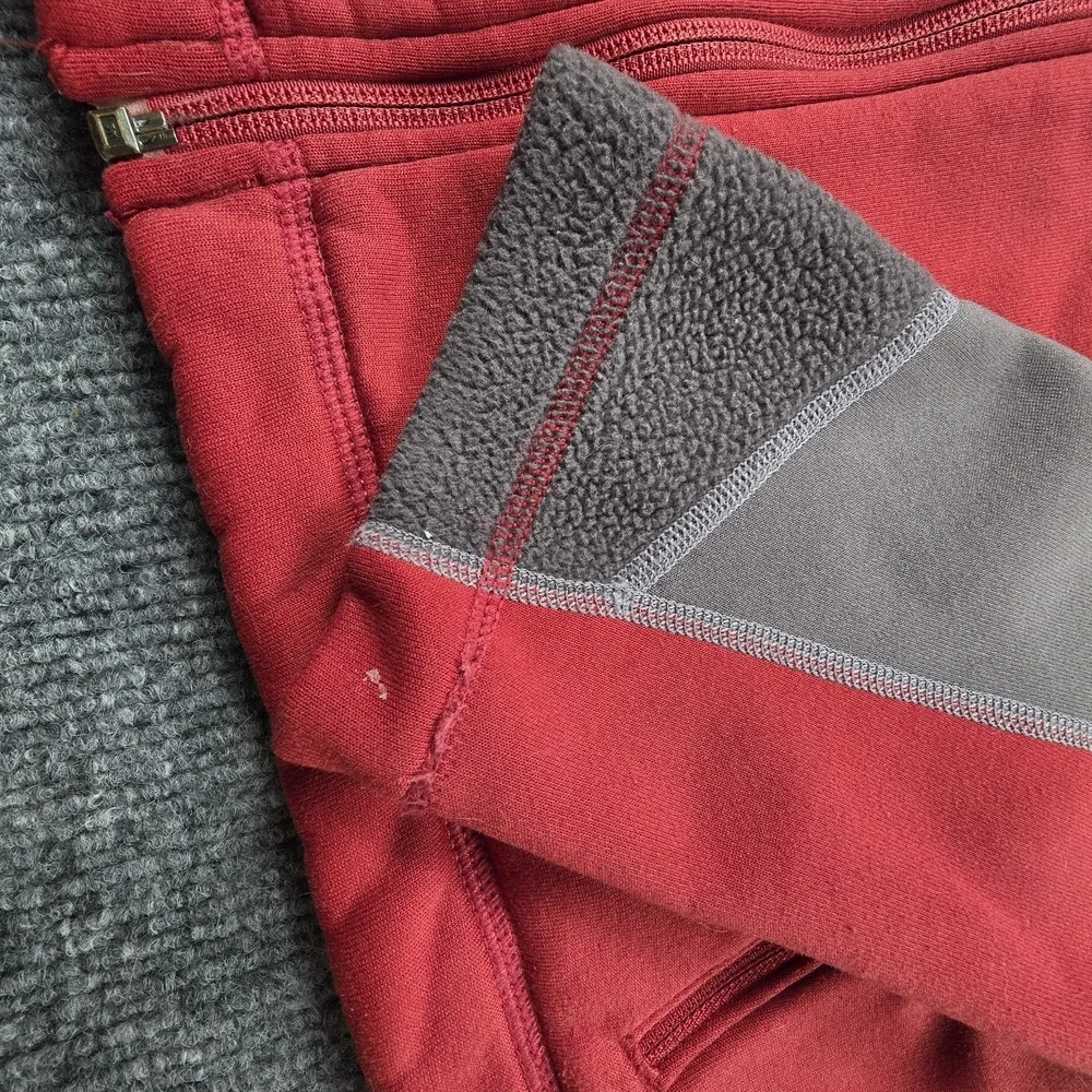 Marmot Mens M Red Full Zip‎ Fleece Jacket Lightweight Outdoor Layering Polartec